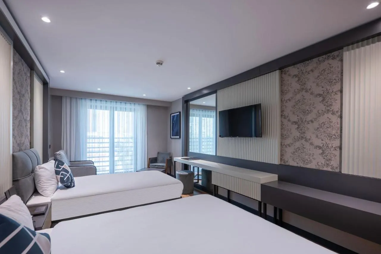Four Points Flex By Sheraton Antalya Lara 4*,